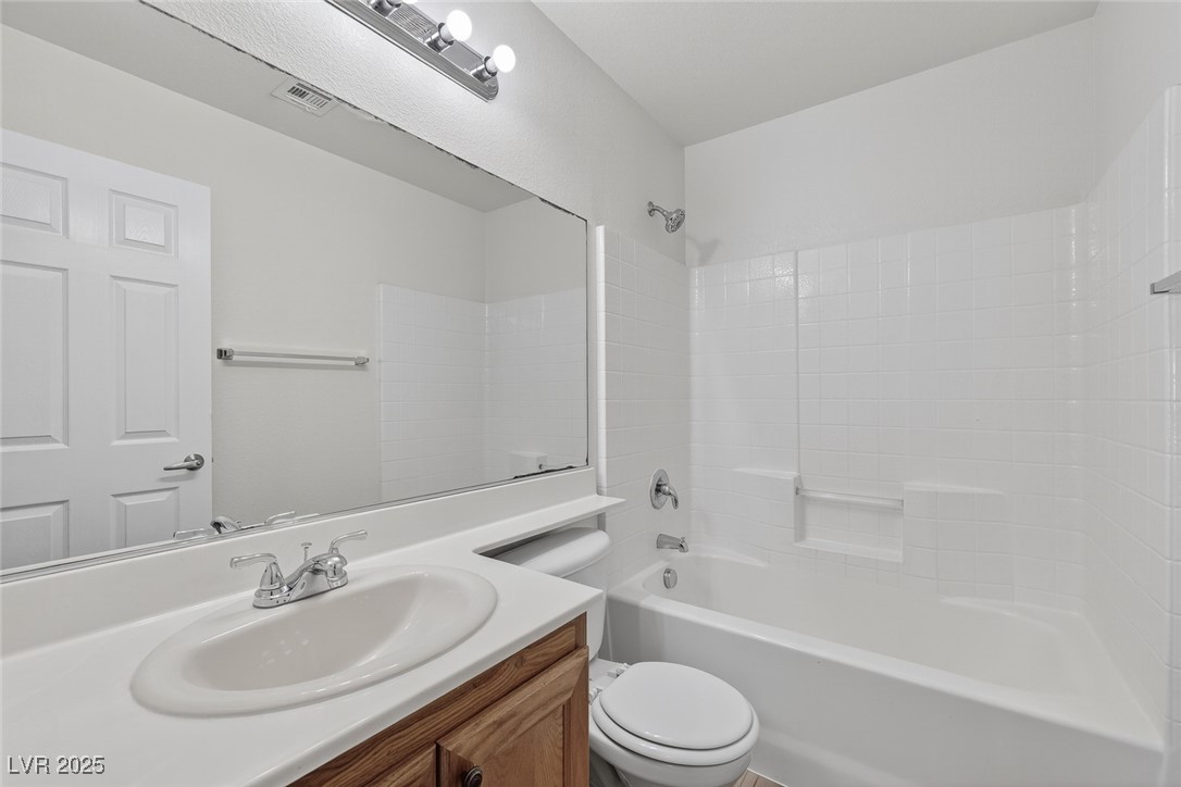 7281 Larix Road Las Vegas, NV 89113 - Photo 29 of 38 Hall Bath
