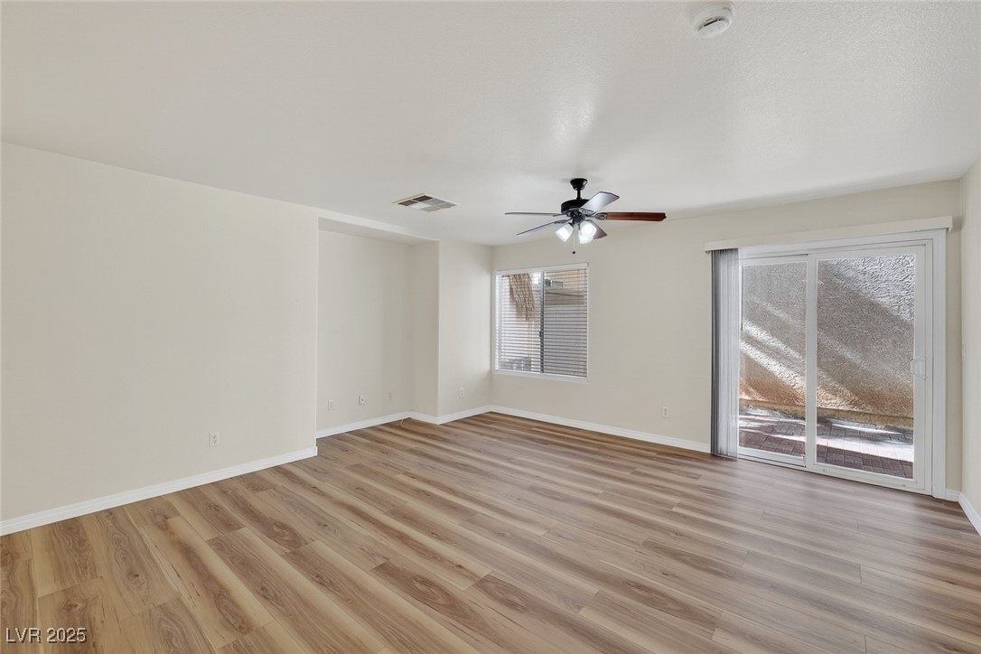 7281 Larix Road Las Vegas, NV 89113 - Photo 7 of 38