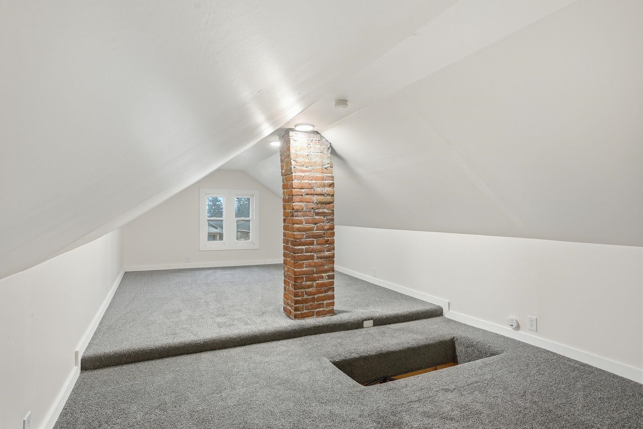 2207 East Gordon Avenue Spokane, WA 99207 - Photo 15 of 25