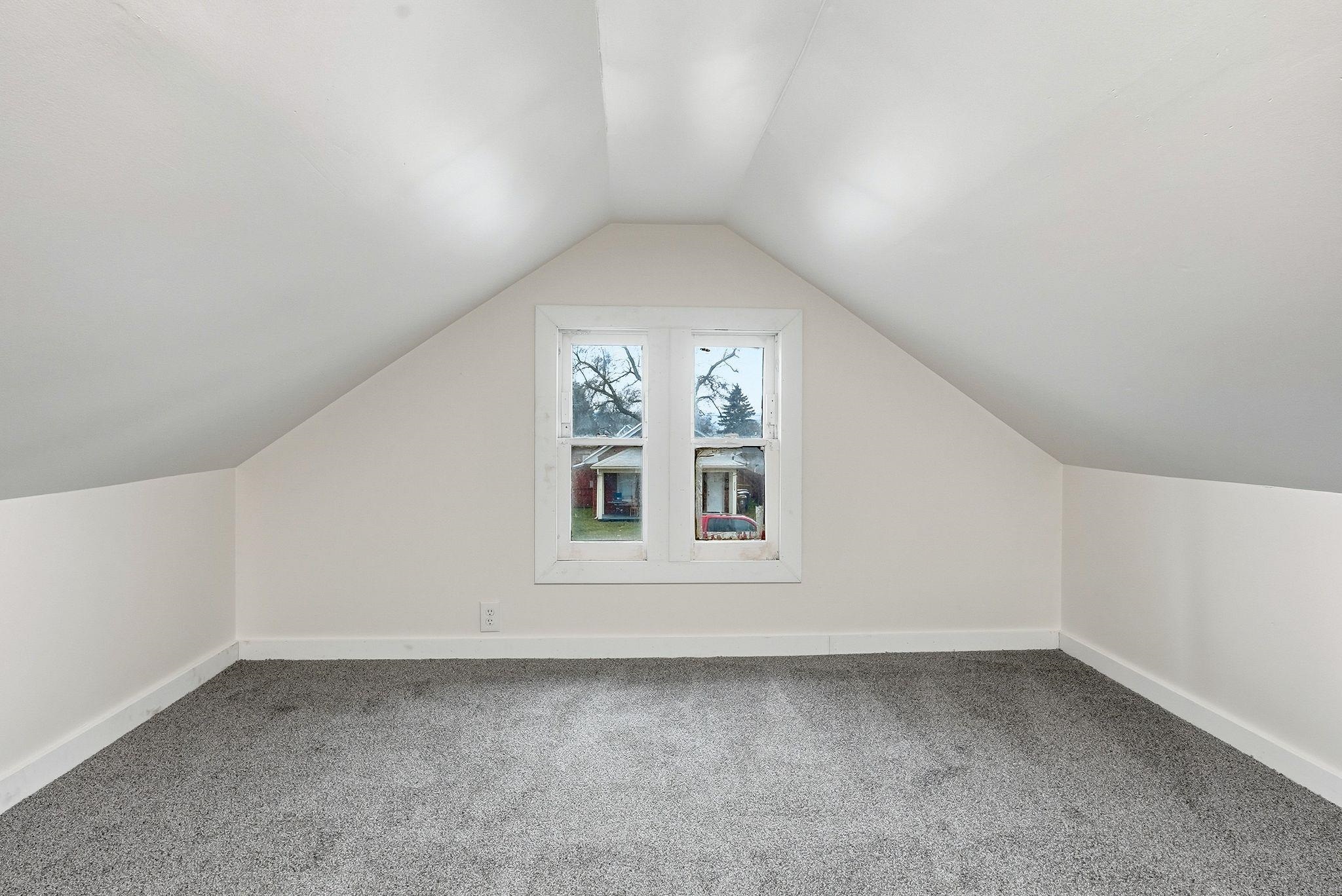 2207 East Gordon Avenue Spokane, WA 99207 - Photo 17 of 25