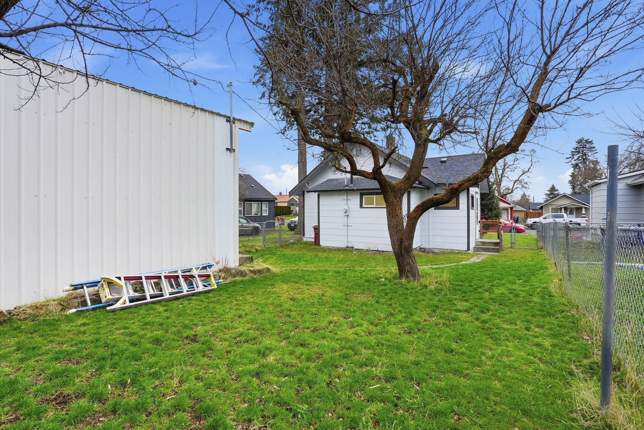 2207 East Gordon Avenue Spokane, WA 99207 - Photo 25 of 25