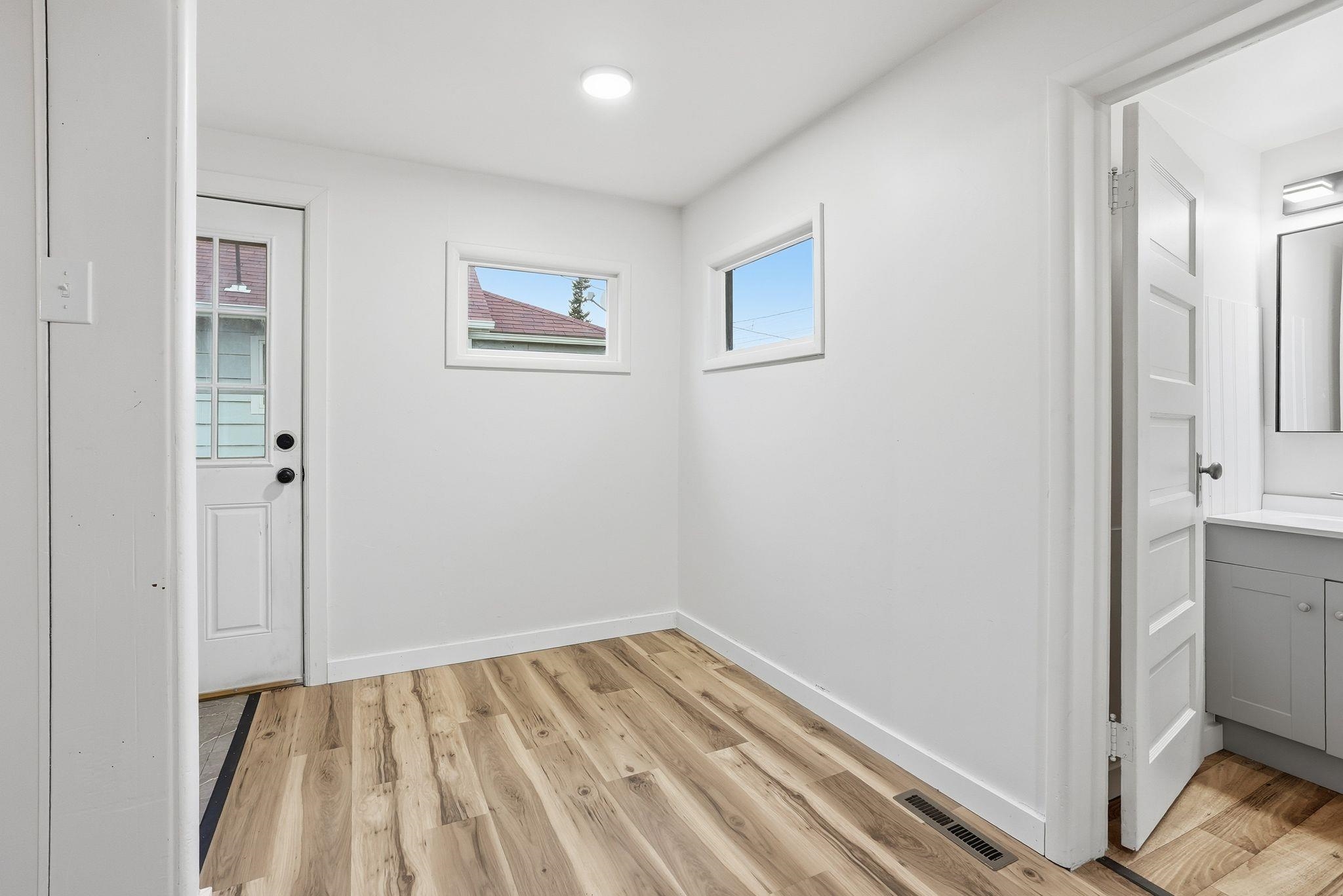 2207 East Gordon Avenue Spokane, WA 99207 - Photo 9 of 25