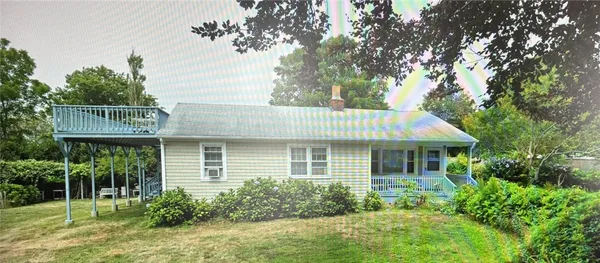 $2,600 | 64 Hemlock Avenue, Narragansett, RI 02882