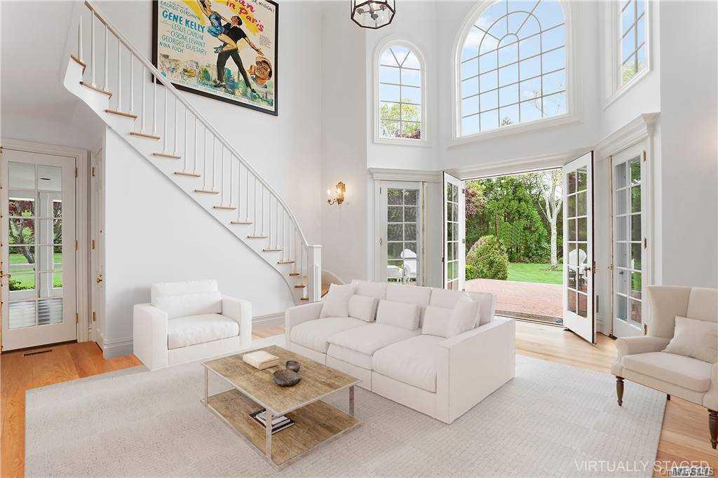 6 Bay Road Quogue, NY 11959 - Photo 1 of 1 Formal LR