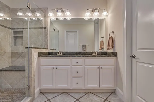 $485,000 | 8827 Leaning Hollow Lane, Spring, TX 77379