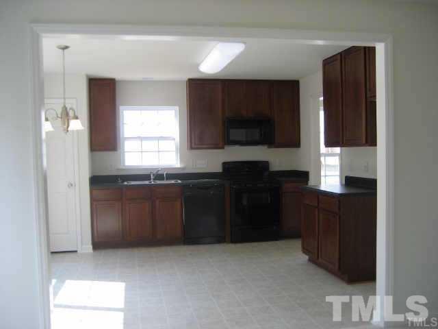 5104 Sansome Trail Raleigh, NC 27610 - Photo 2 of 8