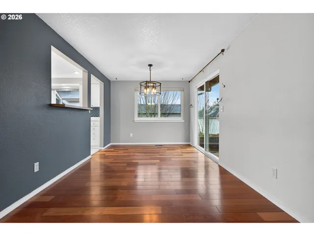 $520,000 | 17285 Southwest Hart Way, Beaverton, OR 97007