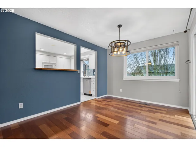 $520,000 | 17285 Southwest Hart Way, Beaverton, OR 97007