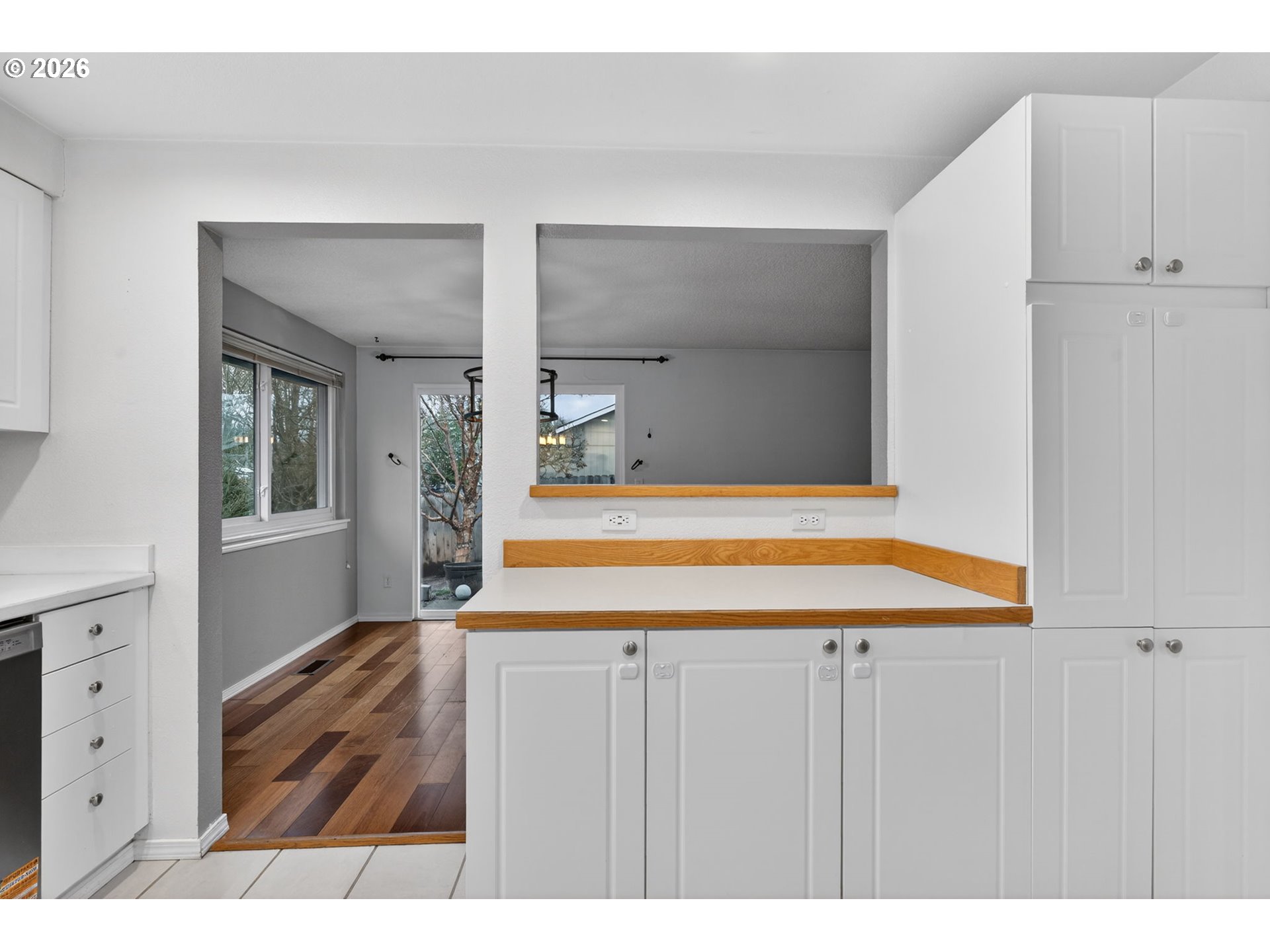 17285 Southwest Hart Way Beaverton, OR 97007 - Photo 16 of 39