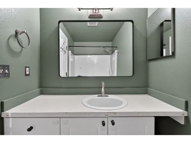 $520,000 | 17285 Southwest Hart Way, Beaverton, OR 97007