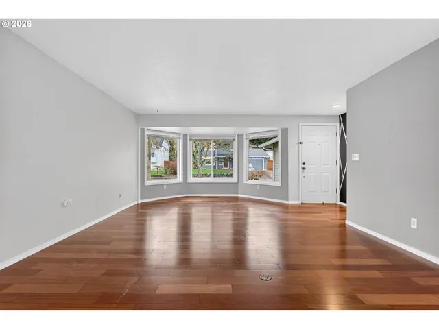 $520,000 | 17285 Southwest Hart Way, Beaverton, OR 97007