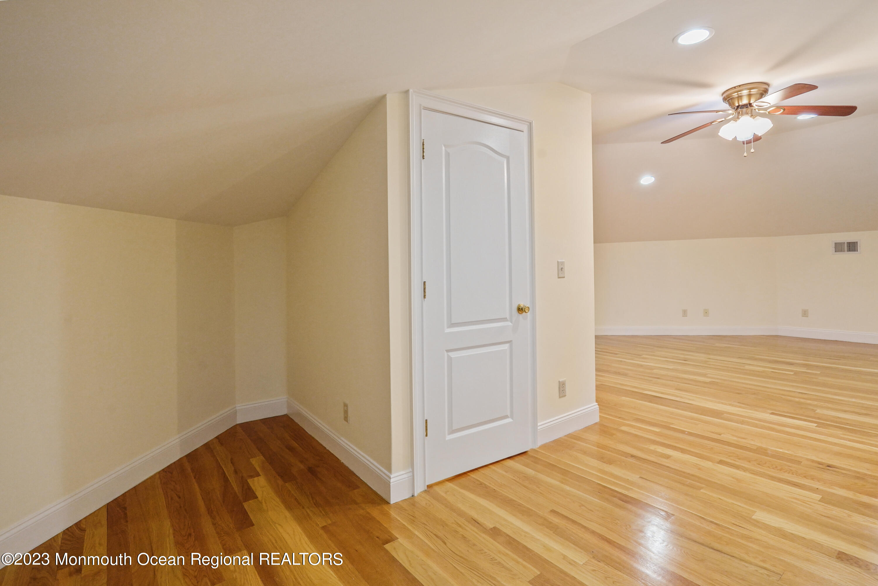 95 Daum Road Manalapan, NJ 07726 - Photo 13 of 48 Loft