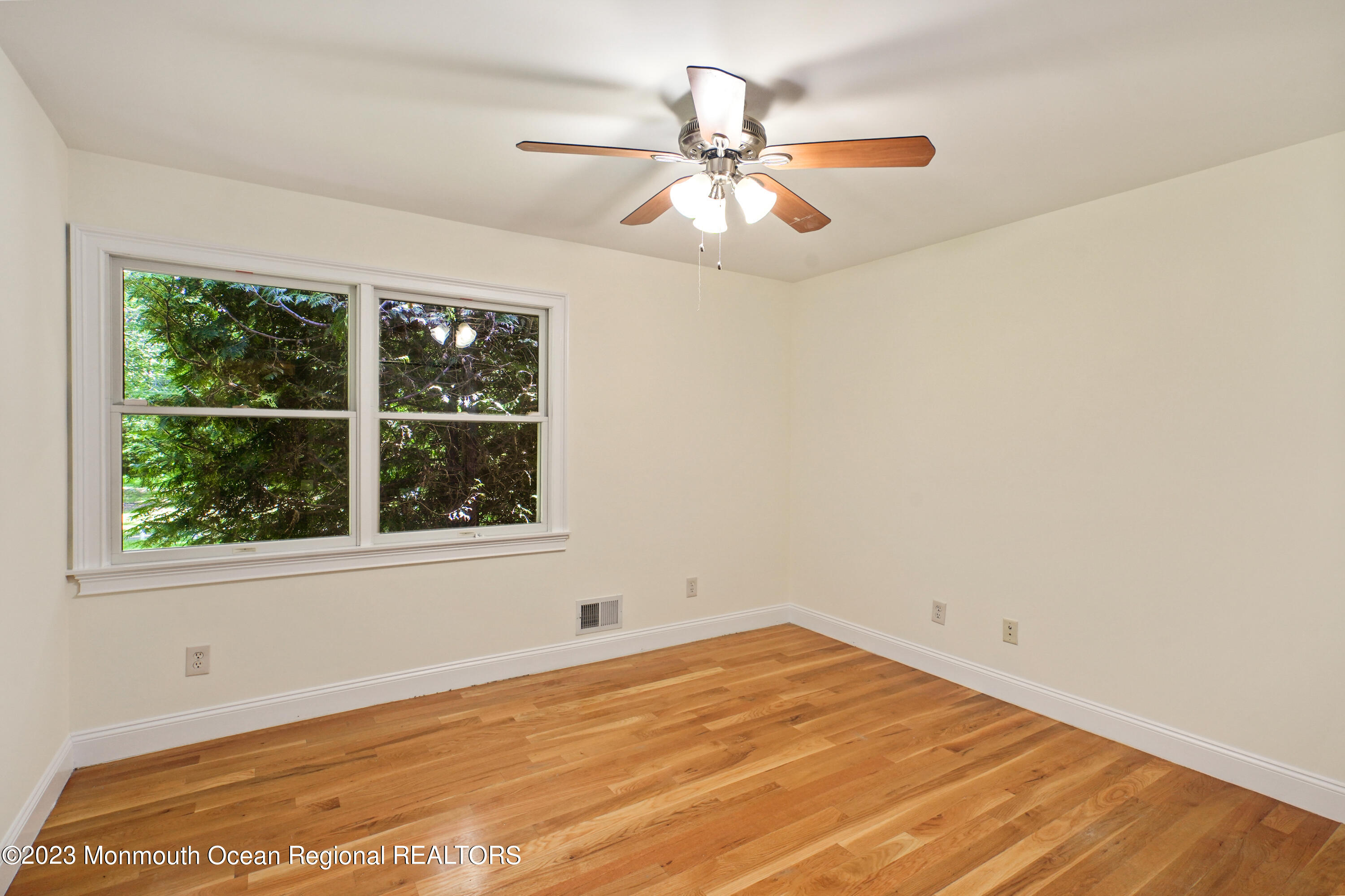 95 Daum Road Manalapan, NJ 07726 - Photo 32 of 48 Bedroom 3