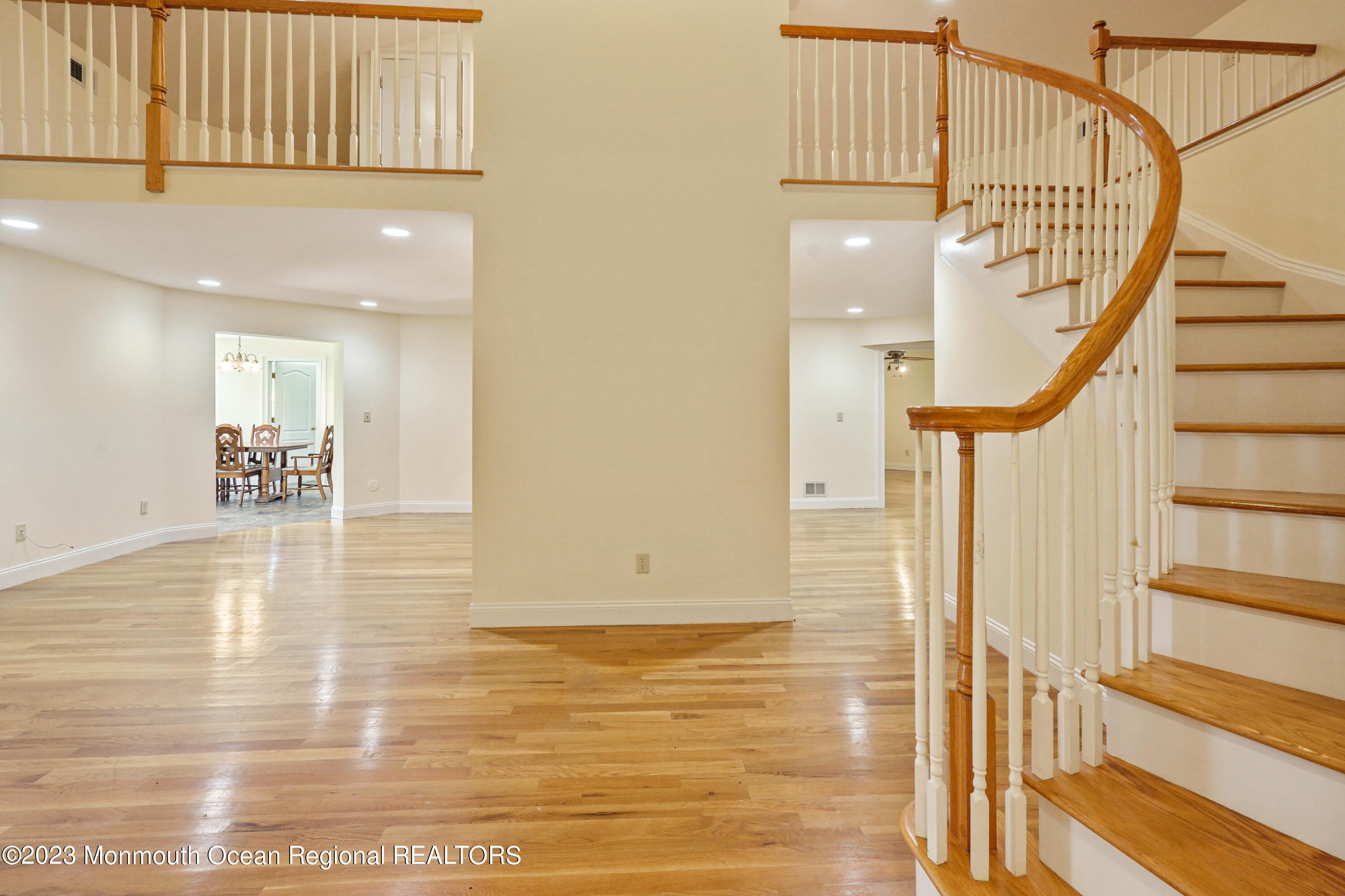 95 Daum Road Manalapan, NJ 07726 - Photo 8 of 48 Family Room /Dining Room