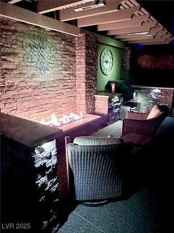 $259,900 | 8175 Arville Street, Unit 242, Las Vegas, NV 89139