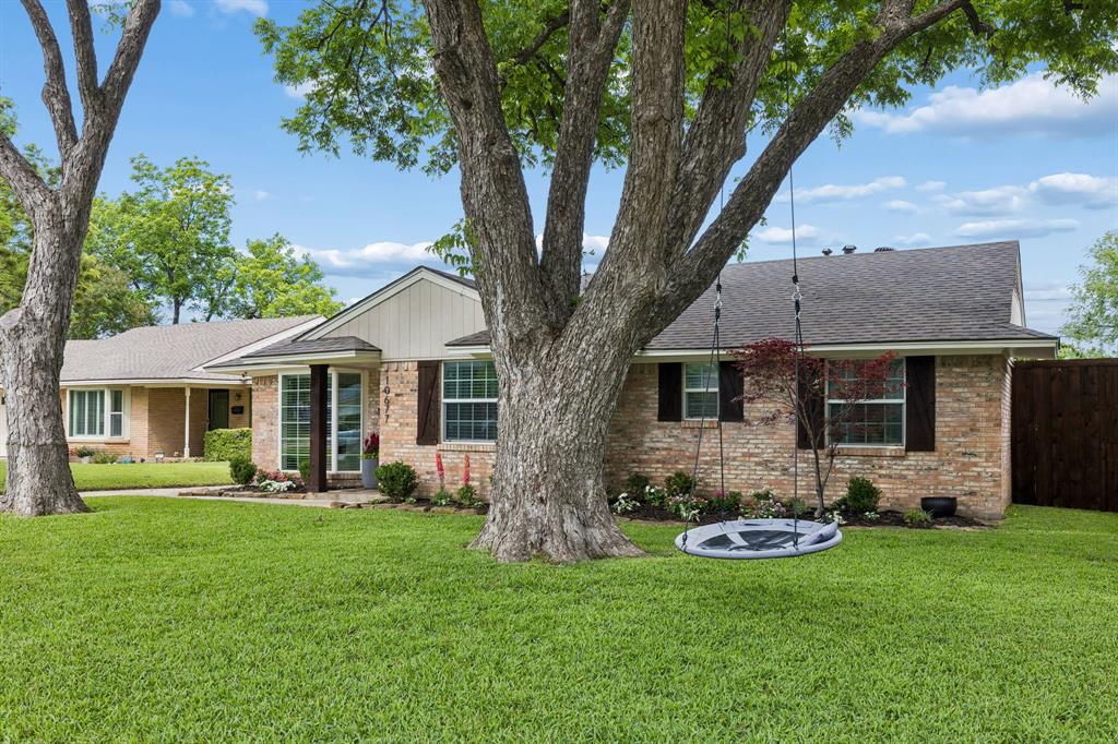 10677 Larchfield Lane Dallas, TX 75238 - Photo 31 of 32