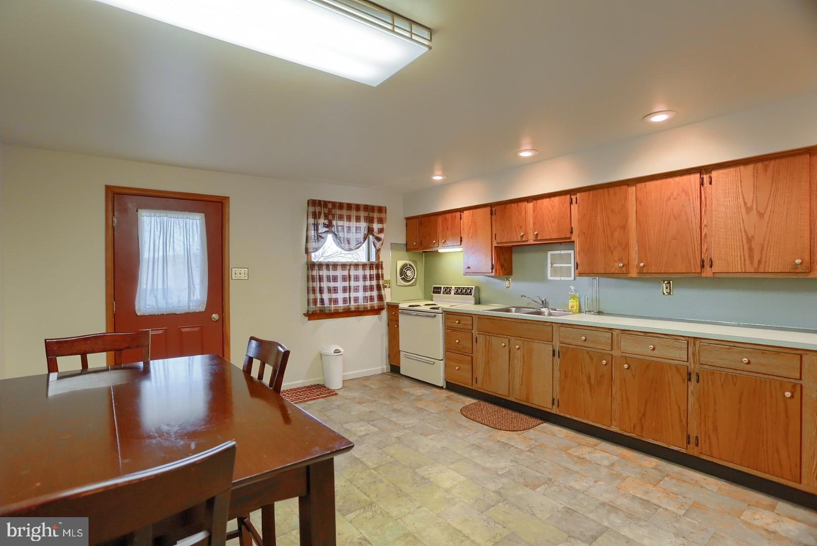 188 Club Road Oley, PA 19547 - Photo 31 of 38 Gallery Image 31