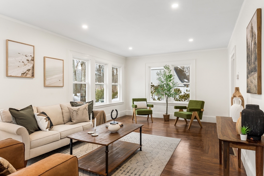 204 Lincoln Street Franklin, MA 02038 - Photo 10 of 31