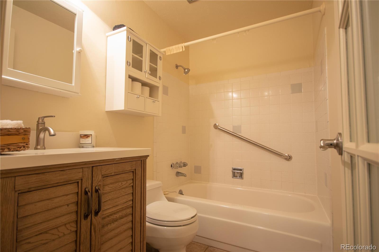 3685 Kipling Street, Unit C Wheat Ridge, CO 80033 - Photo 10 of 19 Gallery Image 10