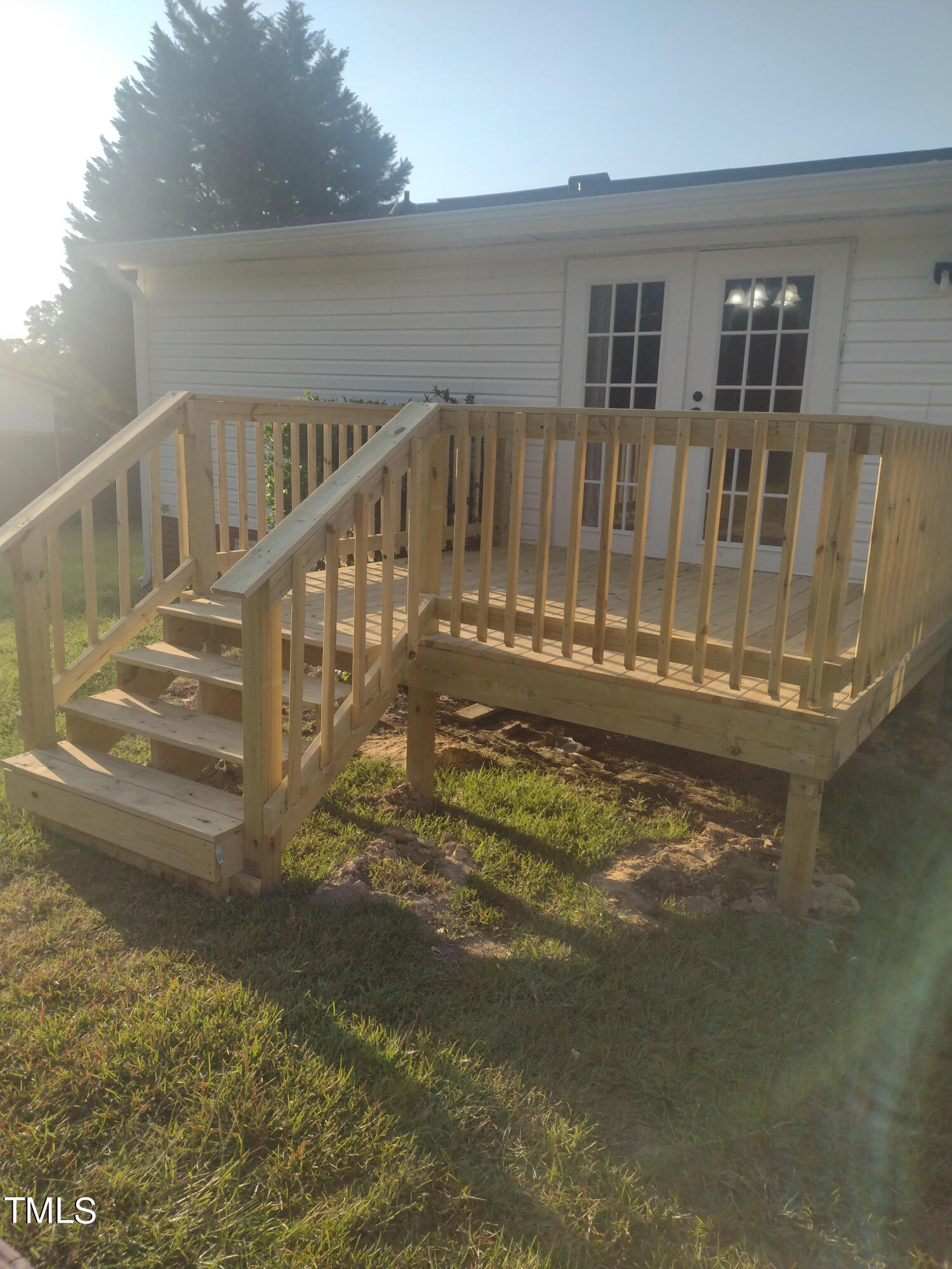 437 West Northpoint Road Spring Lake, NC 28390 - Photo 25 of 27 backyard deck