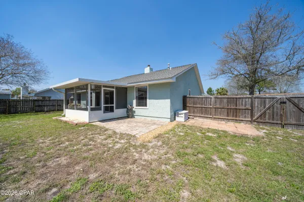 $2,300 | 307 Fan Palm Place, Panama City Beach, FL 32408