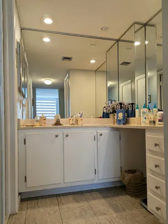 $2,500 | 804 Cypress Boulevard, Unit 208, Pompano Beach, FL 33069