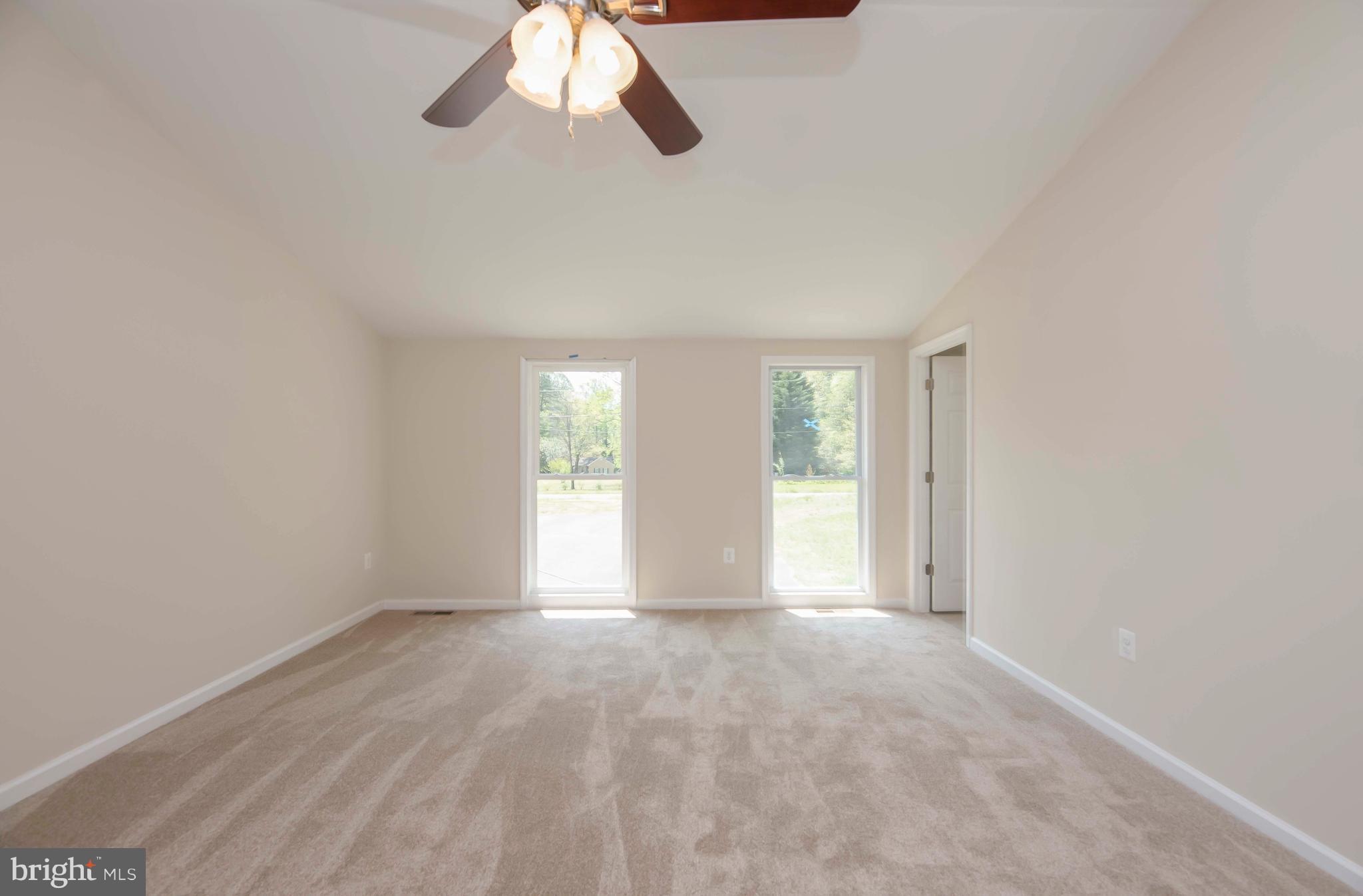 14363 Round Hill Road King George, VA 22485 - Photo 12 of 28 Bedroom (Master)