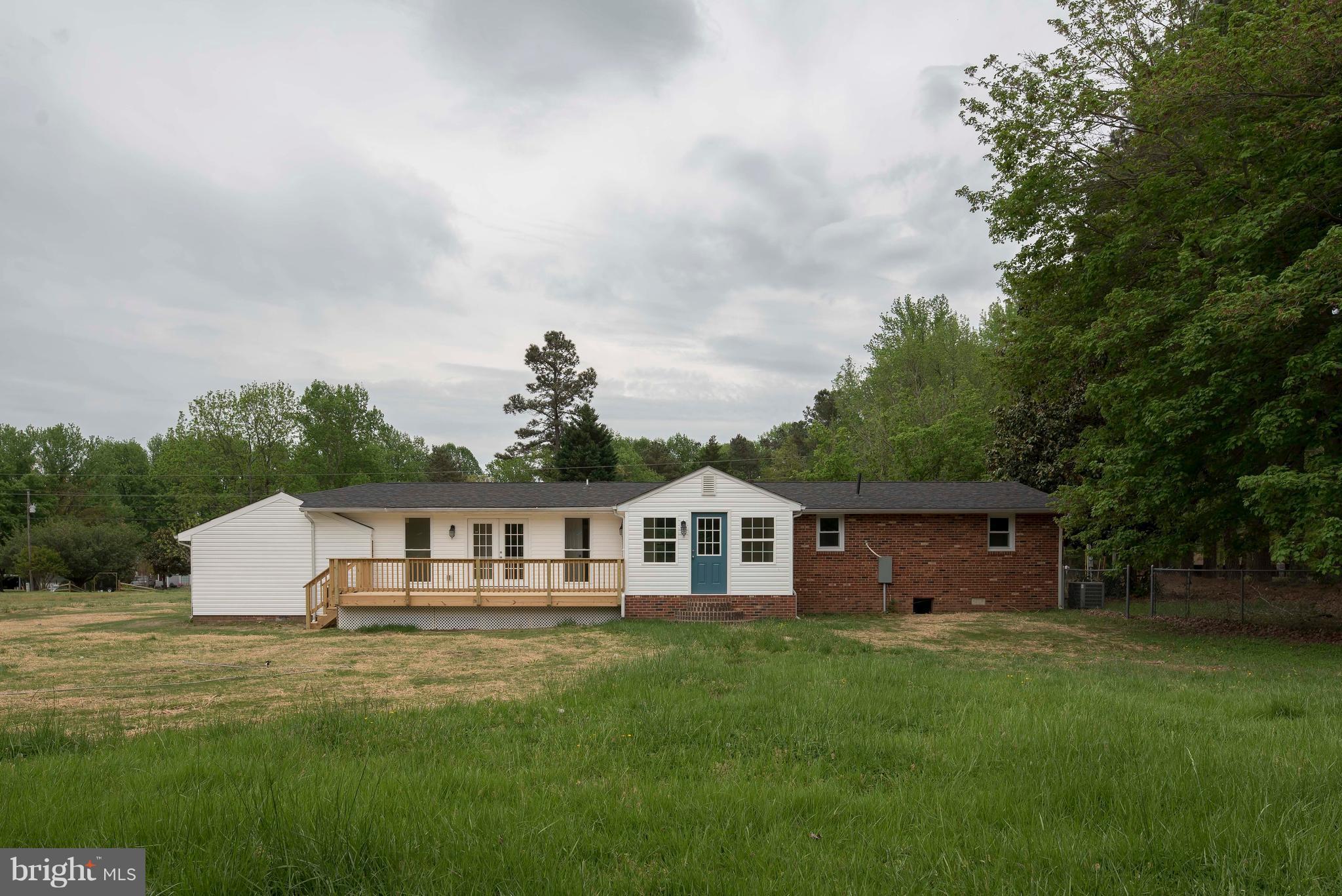 14363 Round Hill Road King George, VA 22485 - Photo 25 of 28 Exterior (Rear)