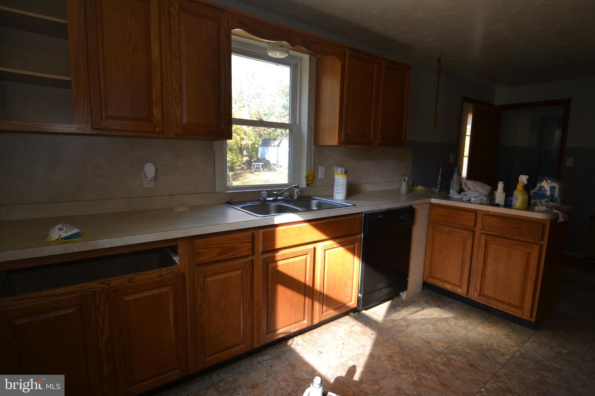 995 Cassel Road Manchester, PA 17345 - Photo 11 of 29 Gallery Image 11