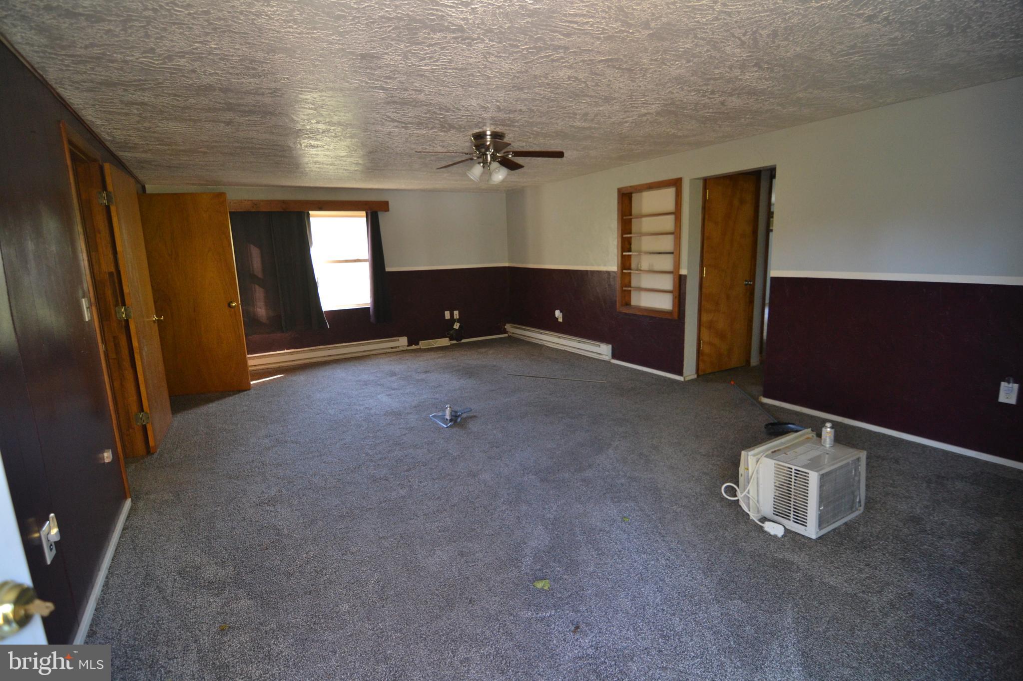995 Cassel Road Manchester, PA 17345 - Photo 3 of 29 Gallery Image 3
