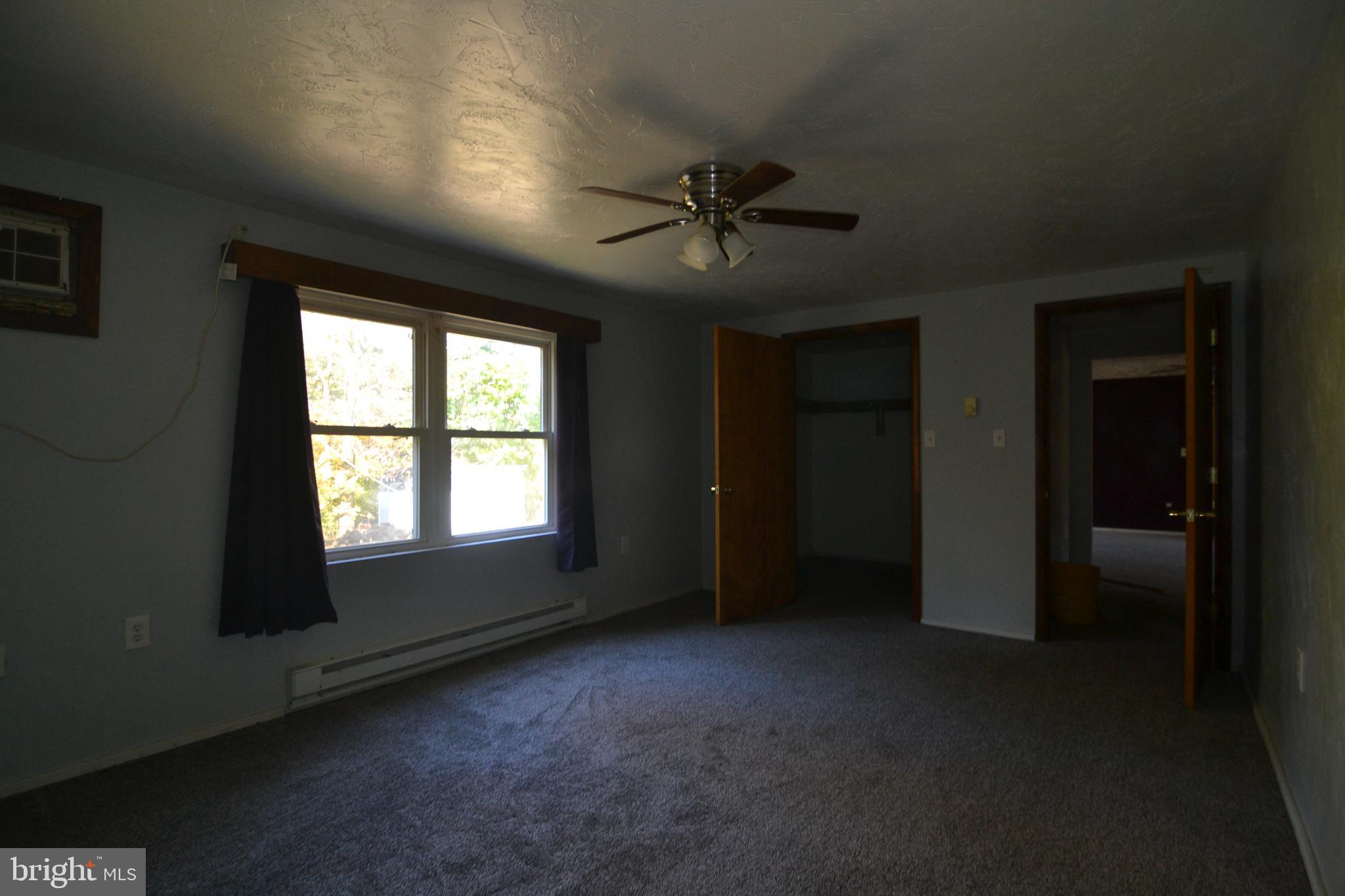 995 Cassel Road Manchester, PA 17345 - Photo 6 of 29 Gallery Image 6