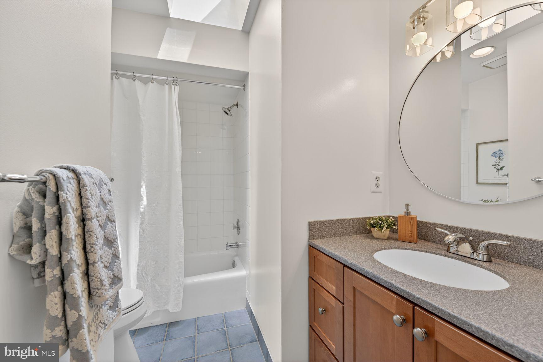 1579 Regatta Lane Reston, VA 20194 - Photo 29 of 50
