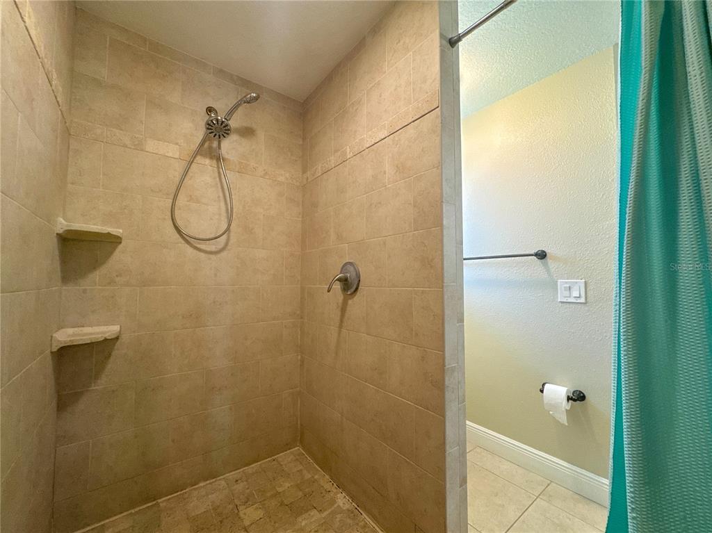 707 Powder Horn Row Lakeland, FL 33809 - Photo 31 of 60