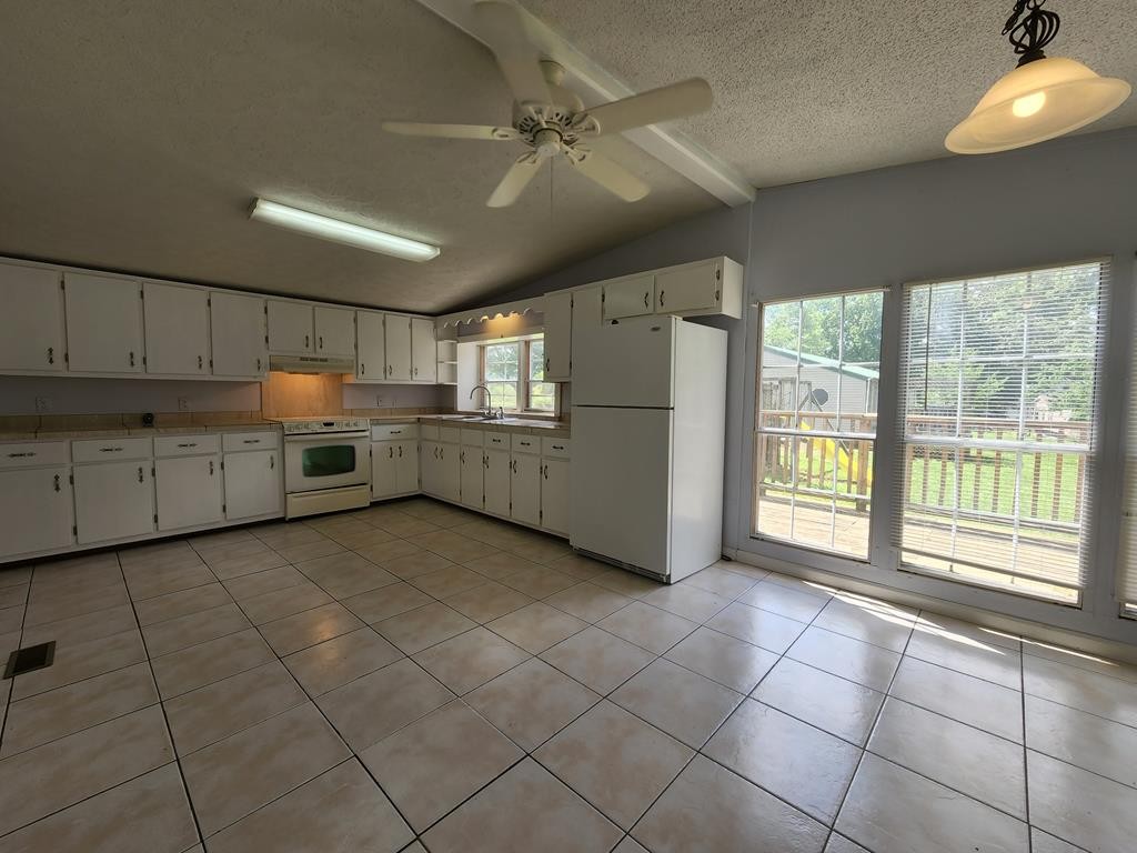 777 Walnut Grove Road Sparta, TN 38583 - Photo 13 of 45 Gallery Image 13