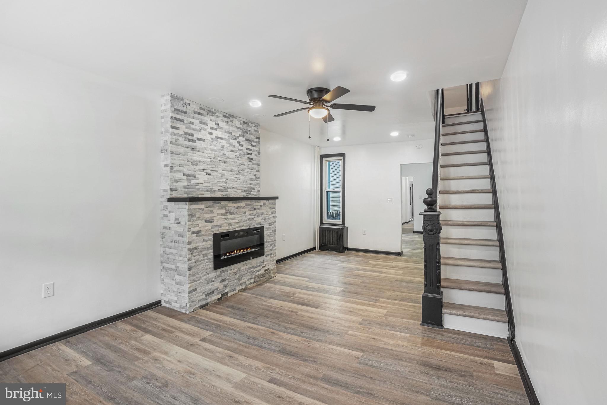 720 North 13th Street Reading, PA 19604 - Photo 3 of 32