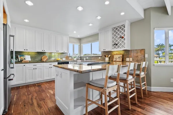 $1,725,000 | 523 Middlefield Drive, Aptos, CA 95003