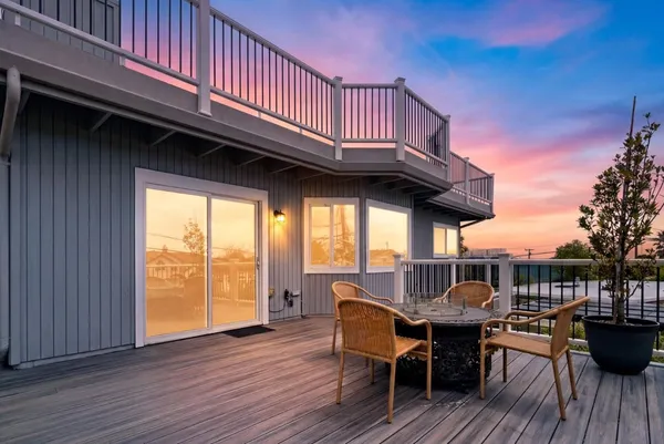 $1,725,000 | 523 Middlefield Drive, Aptos, CA 95003