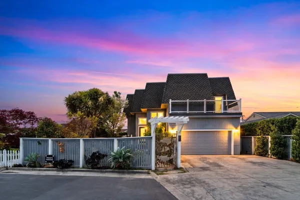 $1,725,000 | 523 Middlefield Drive, Aptos, CA 95003