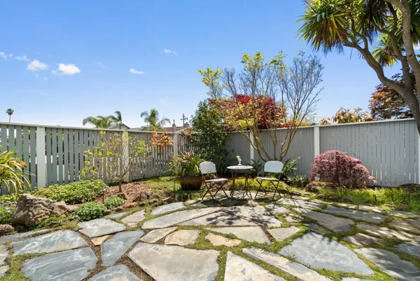 $1,725,000 | 523 Middlefield Drive, Aptos, CA 95003
