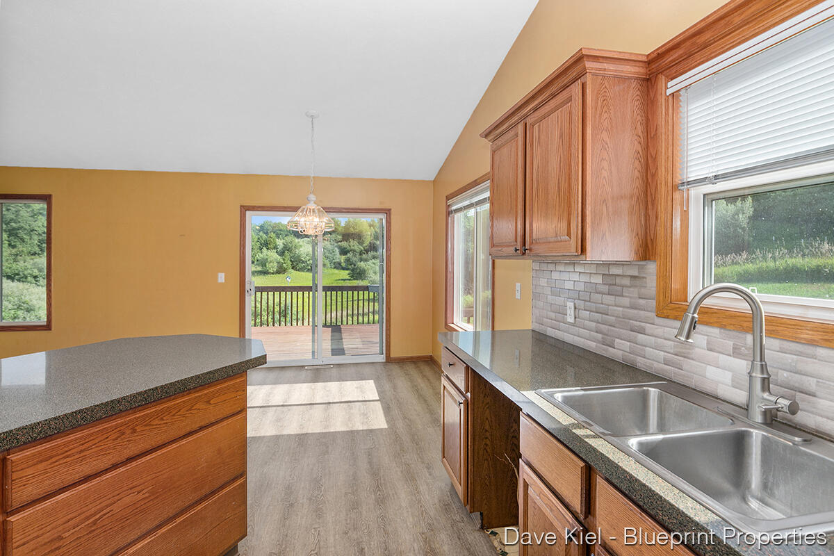 7200 Robertson Road Middleville, MI 49333 - Photo 11 of 47 IMG_1011