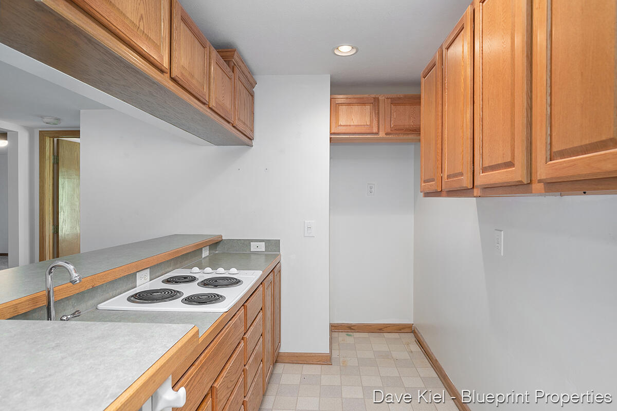7200 Robertson Road Middleville, MI 49333 - Photo 21 of 47 IMG_1021