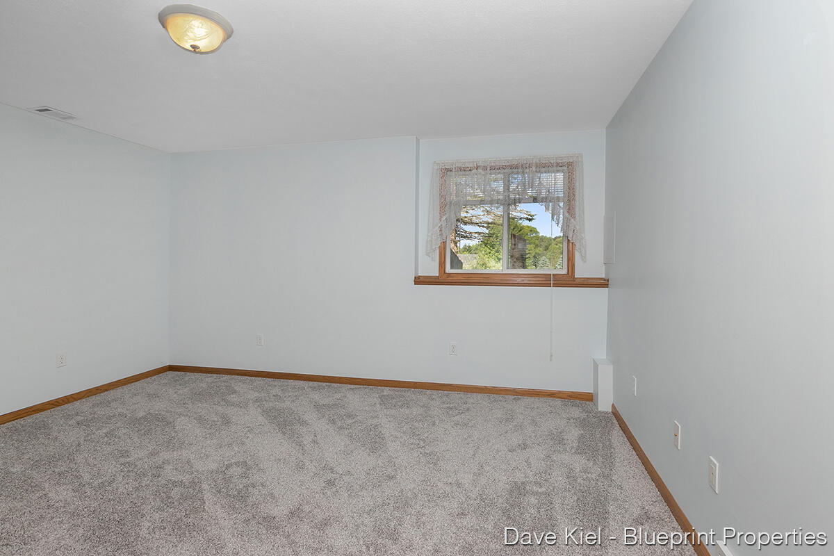 7200 Robertson Road Middleville, MI 49333 - Photo 22 of 47 IMG_1022