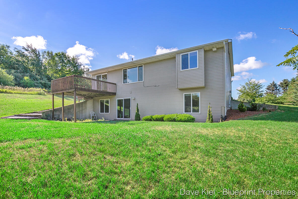 7200 Robertson Road Middleville, MI 49333 - Photo 31 of 47 IMG_1031