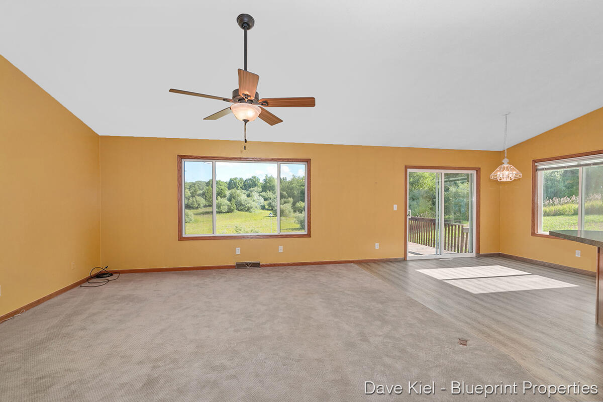 7200 Robertson Road Middleville, MI 49333 - Photo 5 of 47 IMG_1005