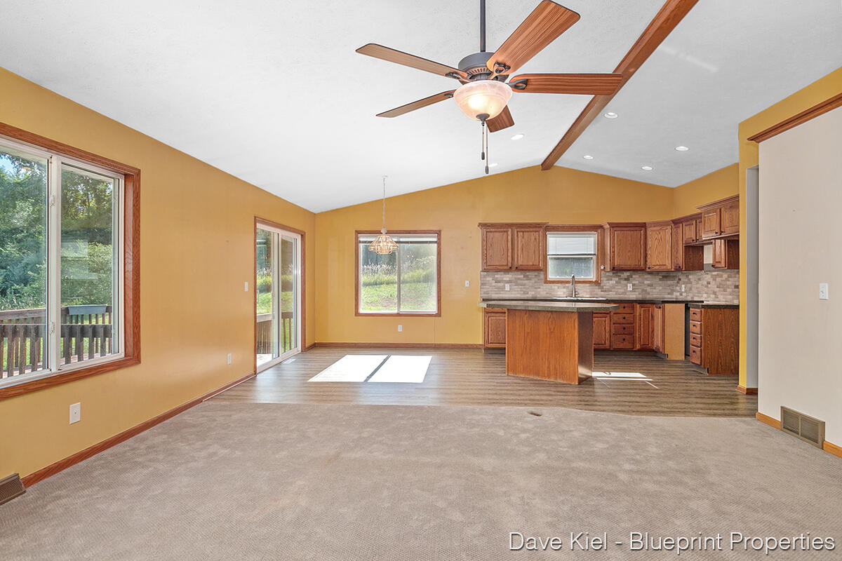 7200 Robertson Road Middleville, MI 49333 - Photo 6 of 47 IMG_1006