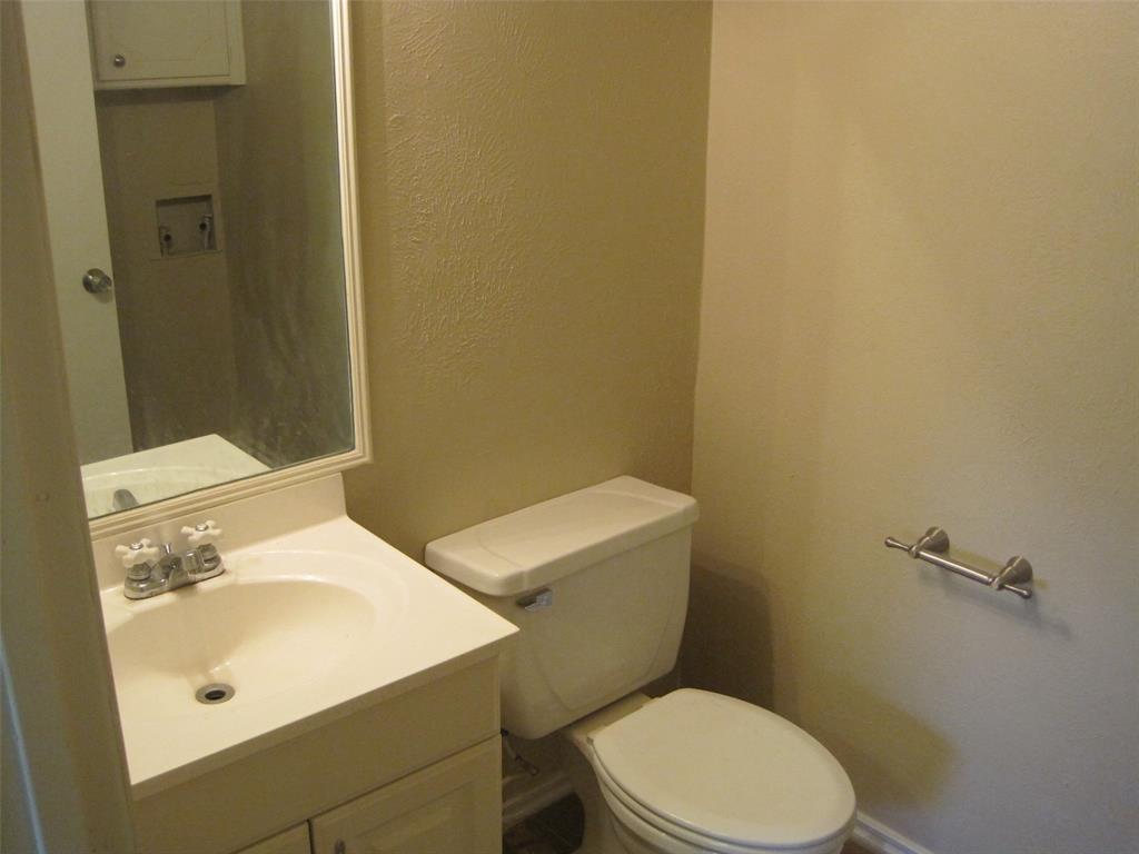 6117 Rincon Way Dallas, TX 75214 - Photo 7 of 20 Gallery Image 7