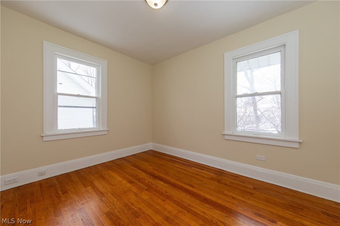 3349 Sylvanhurst Road Cleveland Heights, OH 44112 - Photo 11 of 21