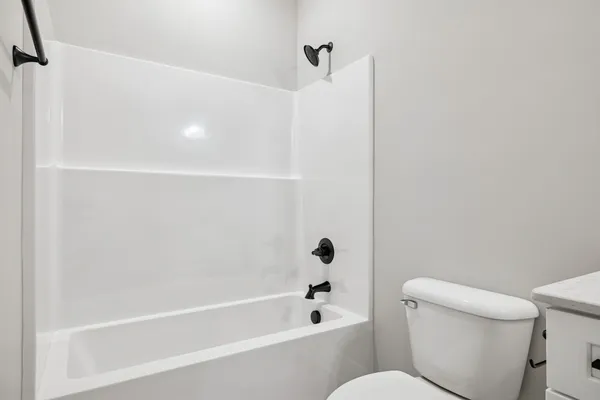 $899,000 | 1183 Hangar Road, Springfield, TN 37172