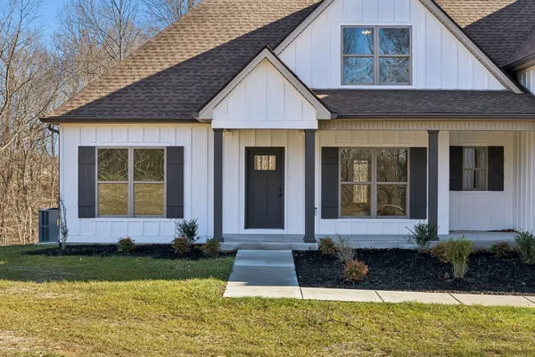 $899,000 | 1183 Hangar Road, Springfield, TN 37172