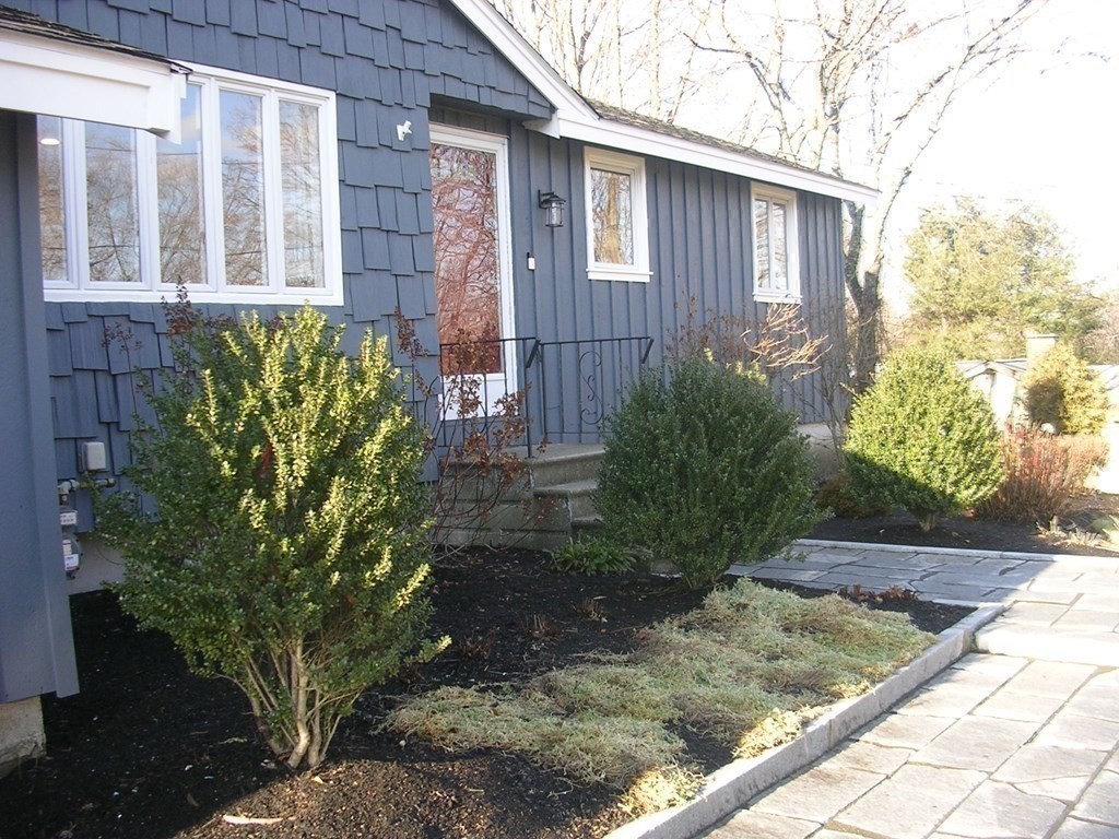 3 Muriel Road Groveland, MA 01834 - Photo 28 of 34 Gallery Image 28